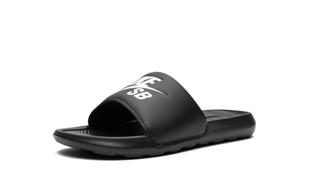 SB Victori One Slide "Black White" DR2018 001