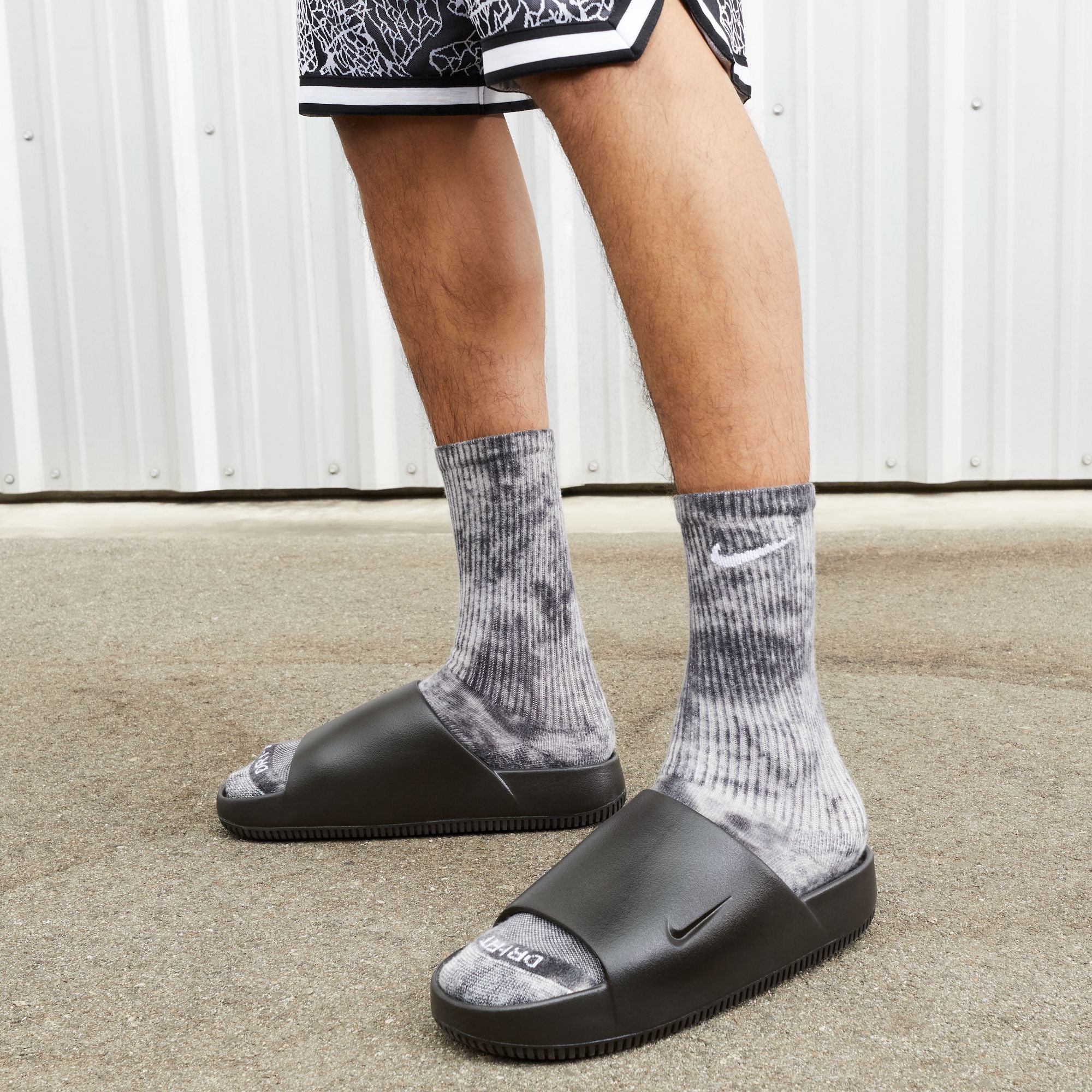 Nike Mens Calm Slide - Black