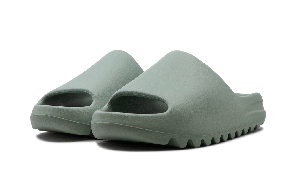 Yeezy Slide "Salt" ID5480
