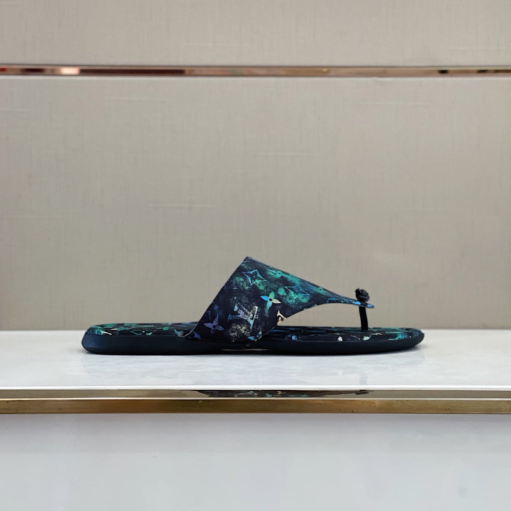 Louis Vuitton Men Slippers