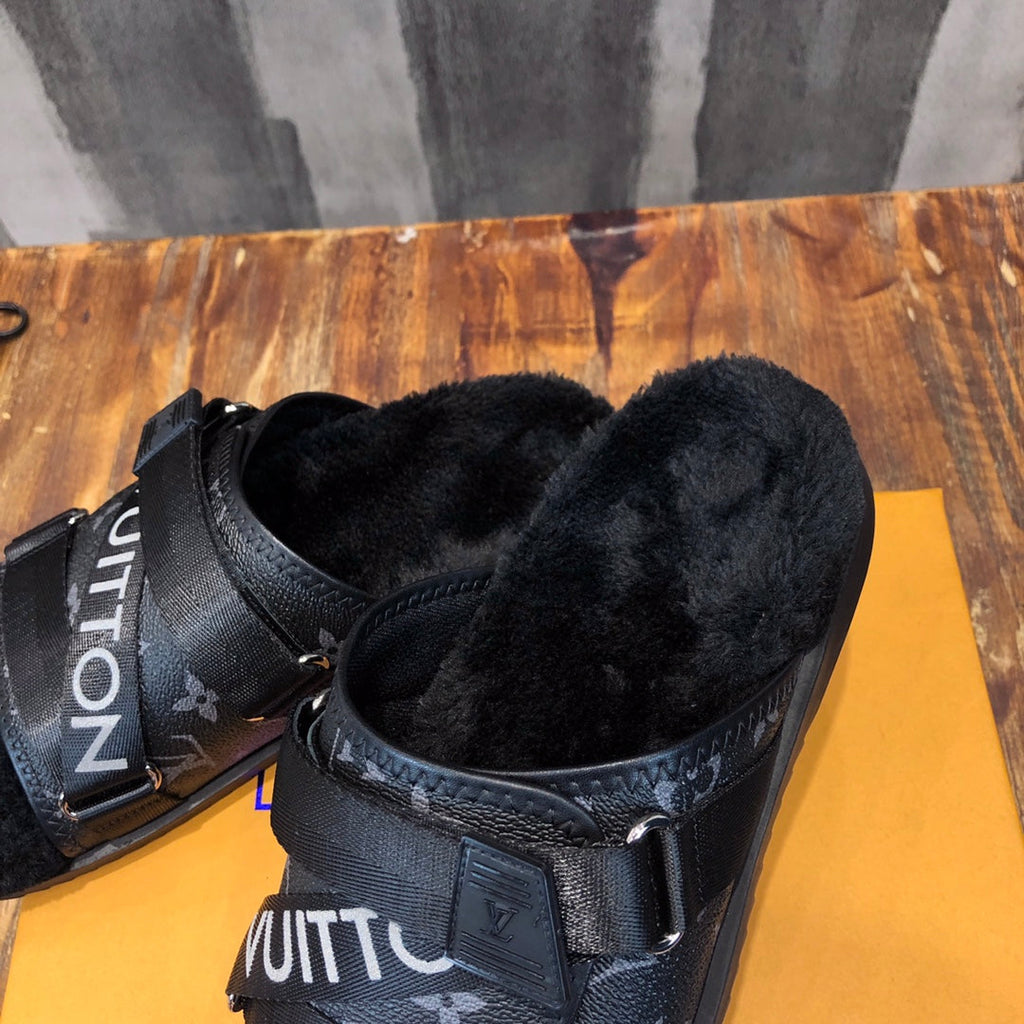 Louis Vuitton Slide