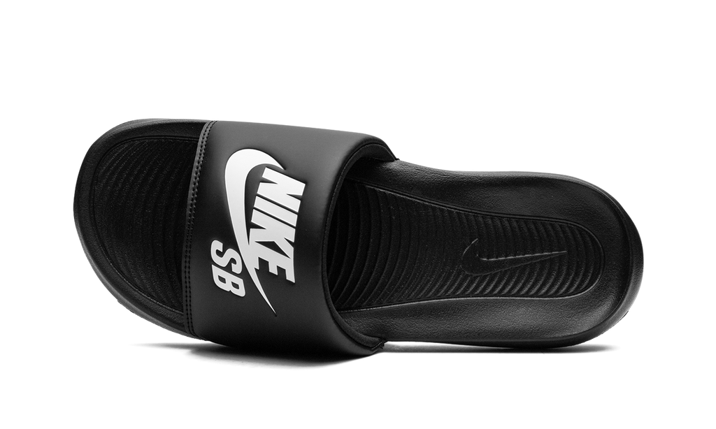 SB Victori One Slide "Black White" DR2018 001