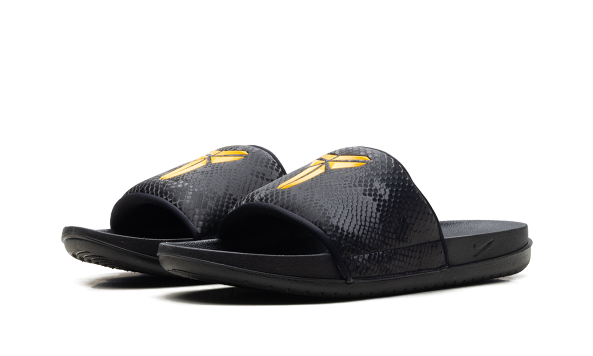 Kobe Offcourt Slide "Black University Gold" IF2870 003